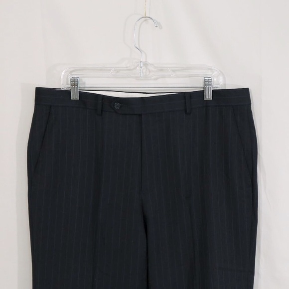 2-piece Samuelsohn Men’s 42R Navy Pinstripe Wool Suit Blazer & Pants Canada - Picture 15 of 16